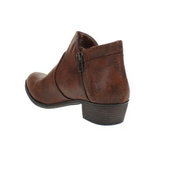 American Rag Aaby Booties - Picture 5 of 10